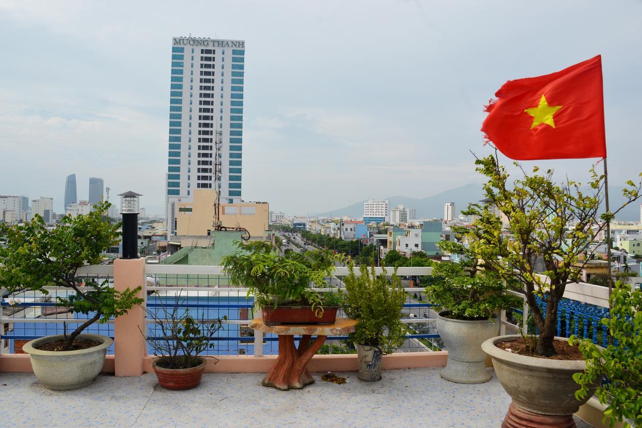Cong Thuong Hotel Da Nang Bagian luar foto